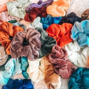 Random Color 2 Velvet Scrunchies